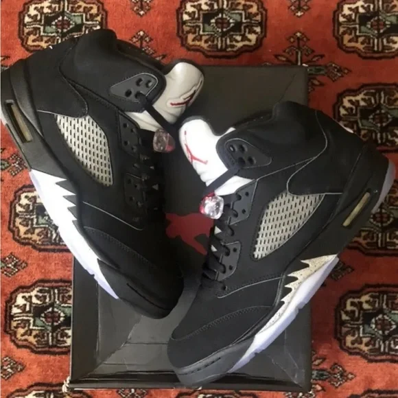 Jordan | Shoes | Jordan 5 Size 15 216 Metallic Silver Rare  display picture 1